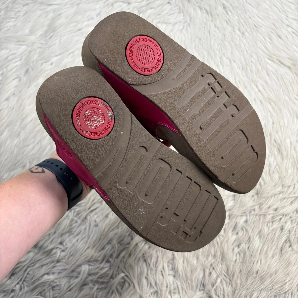 Fit Flop Women's 8 Pink Laser Cut Floral Thong Sandals Boho Artsy